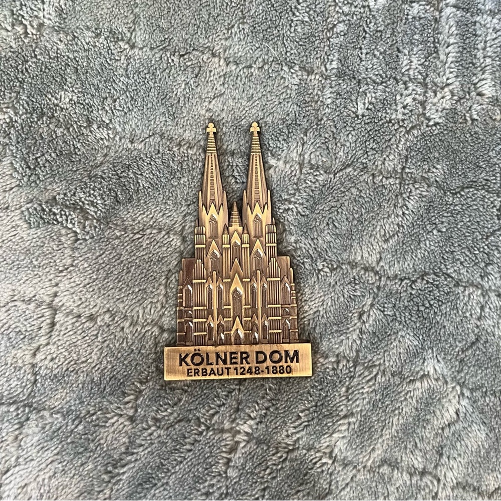 Kolner Dom Cologne Cathedral Germany Souvenir Metal Refrigerator Magnet Bronze